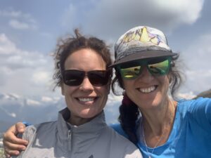 Picture of the two retreat owners outside